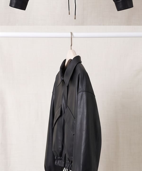PU Bomber — side
